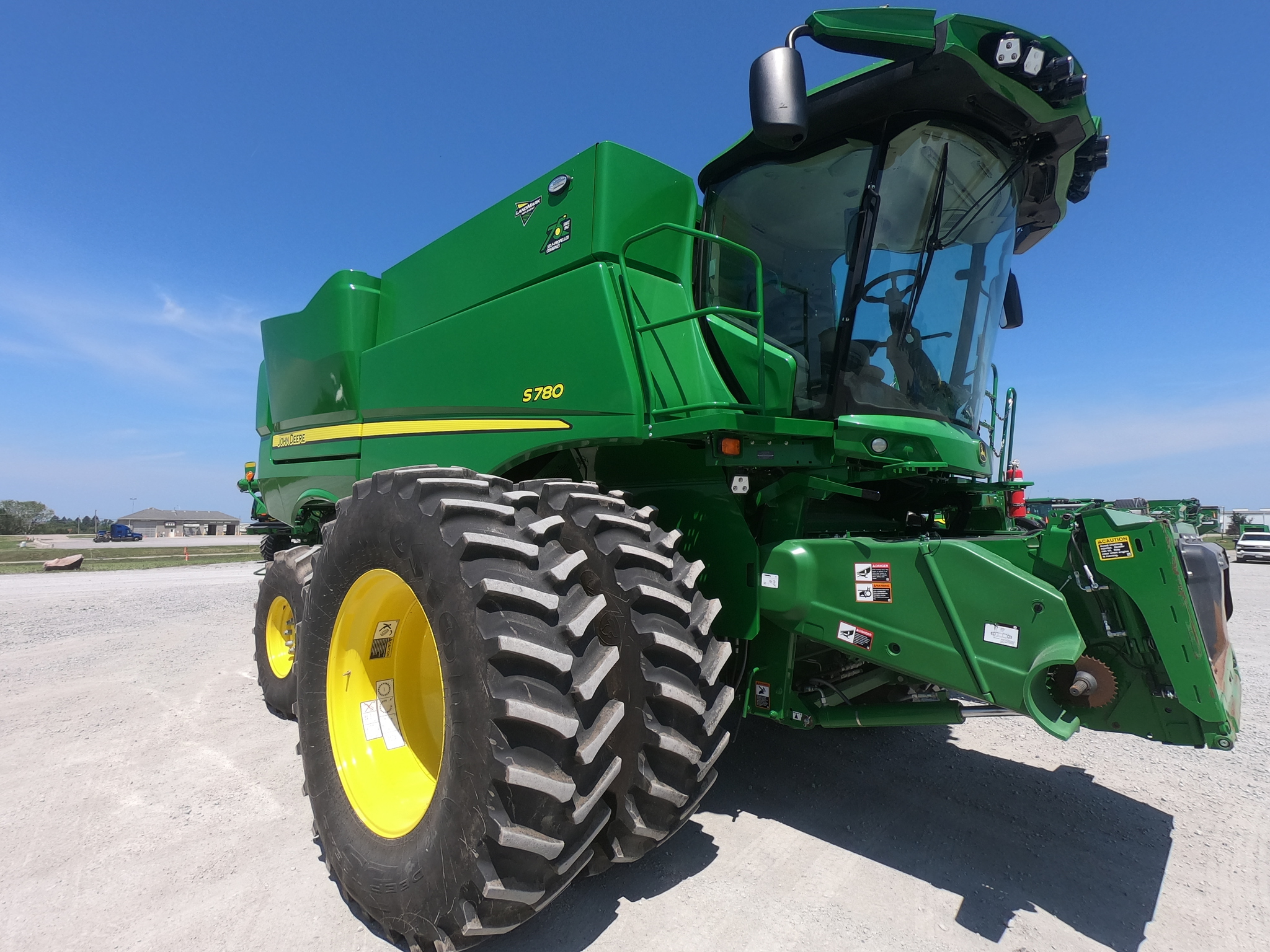 John Deere S770